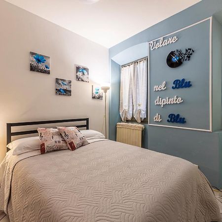 דירות אינטרה Due Minuti Dal Lago Casa Melodia מראה חיצוני תמונה