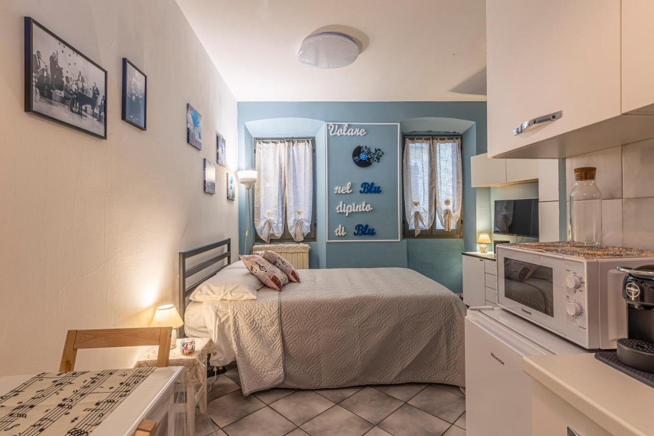 דירות אינטרה Due Minuti Dal Lago Casa Melodia מראה חיצוני תמונה